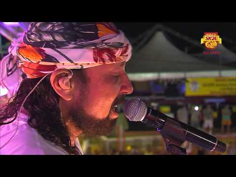 Chiclete com Banana - Amore - Encontro de trios 2013