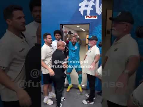 😡🇧🇷 Neymar PÈTE UN CÂBLE après une victoire de Santos ! #football #neymar #shorts