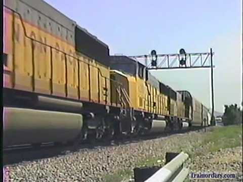 Classic Railroad Series 113 - UP and ATSF at Colton, CA June 27, 1996