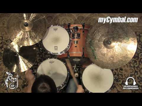 Istanbul Agop 15" Traditional Medium Hi Hat Cymbals - 1133/1344g (MH15-1050216F)