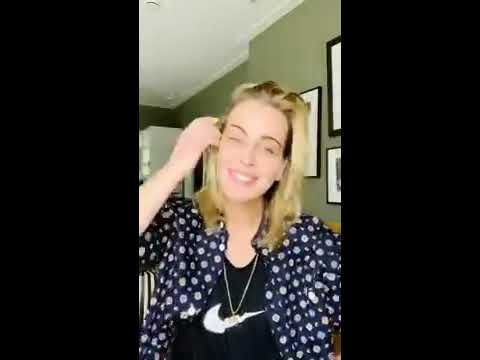 Anouk - Hold Me (acoustic, live)