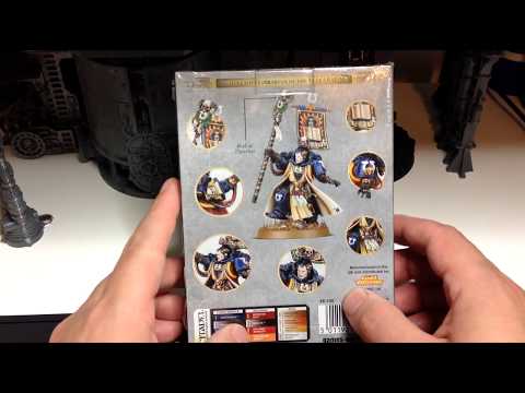Primaris Chief Librarian Tigurius unboxing