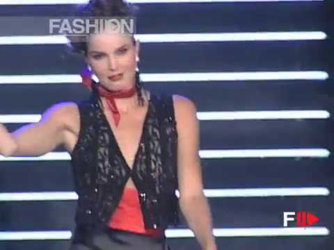 Fashion Show "Renato Balestra" Haute Couture Women Autumn Winter 2004 2005 Rome 4 of 7