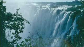 Download lagu Size Nine Paul Ngozi Zambian Music mp3