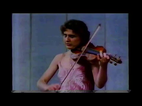 60 Minutes - The Entertainers Nadja Feature - theVHSfiles