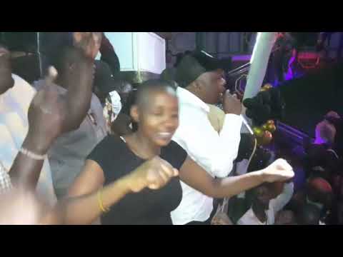 EMMA JALAMO LIVE PERFORMANCE AT TESLA LOUNGE #emmajalamo #luomusic #ohanglamusic #entertainment 