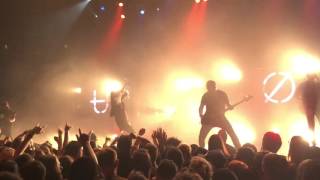 I&#39;m Content with Losing - Underøath (live)