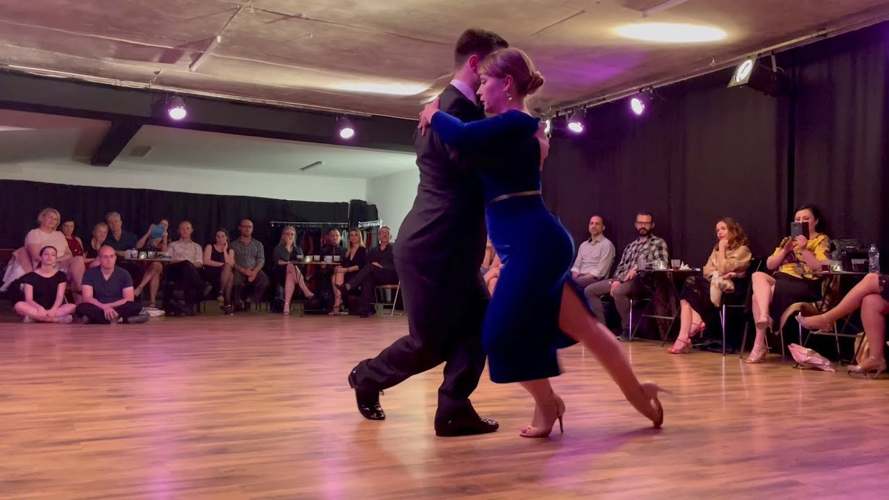 Maja Petrović  & Marko Miljević  - "Violetas" - Tanturi & Castillo - 3/5 (Vals)