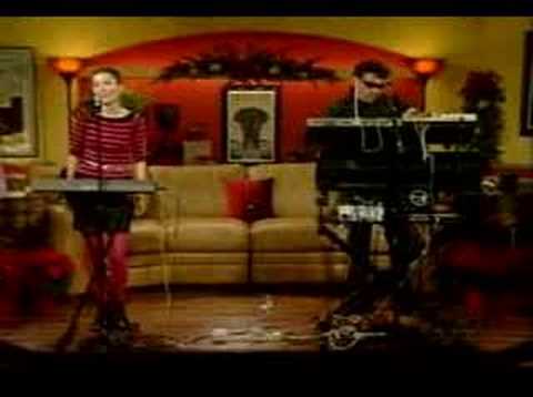 HYPERBUBBLE Mom Dad Unit live television appearance 2005