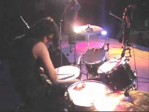 FxAxPx - Alison Hell (Drums Camera) (Live El Qusico)