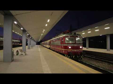 КПВ 20206 Мездра-София пристига на Централна ЖП гара с локомотив 45 171...