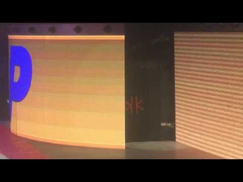 Tjp entrance Monday night raw LIVE 5/15/17