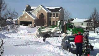 preview picture of video 'Blizzard 2011 City Plow Stuck in Street'