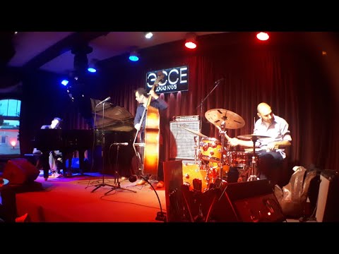 Ehud Ettun Trio - Caravan (Ellington / Tizol) Live in Moscow