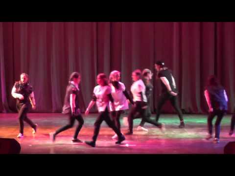 Black and White - EXO - "Wolf" (Unicorn 2017)