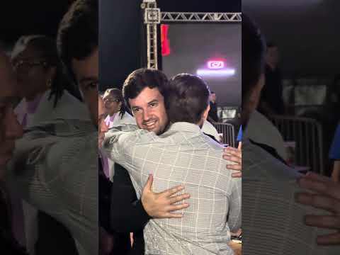 Não nego minhas raízes goianas. Prestigiando a festa do boi em Brazabrantes #Short #FestaDoBoi