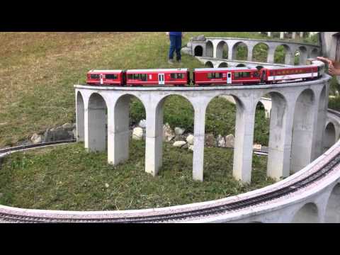 Modelleisenbahn Avers Juf Tour dur d'Schwiiz