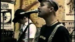 THE QUEERS 6/28/96 pt.1 &quot;Brush Your Teeth&quot; &amp; &quot;No Tit&quot; Live In Toronto (in-store)