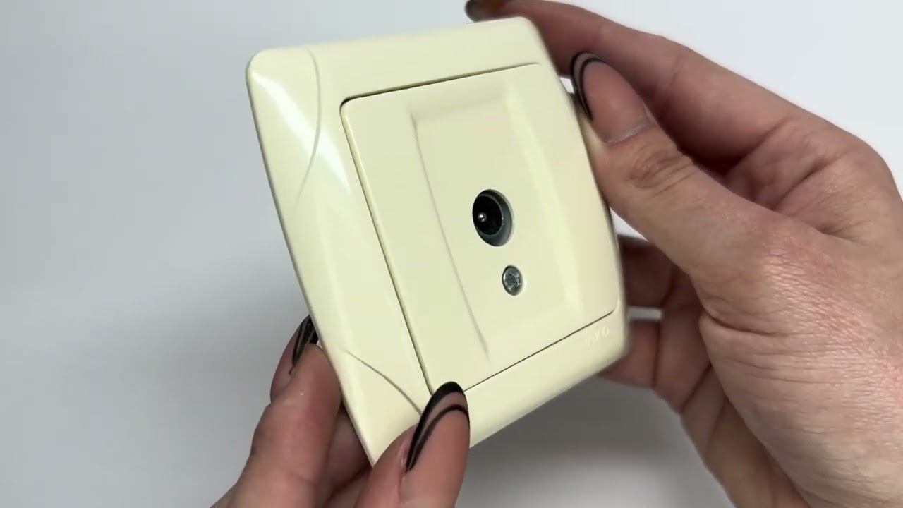 Розетка концевая телевизионная VIKO Carmen крем 90562010