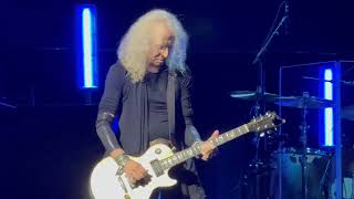Stevie Nicks and Waddy Wachtel “Edge of Seventeen” Portland 10/1/2025