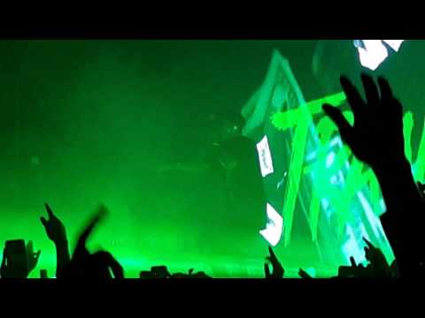 Tyga - Rack City at Club Nokia (Live)