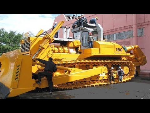 Extreme Dangerous Idiots Bulldozer Heavy Equipment Operator Skill,Fastest Climbing Bulldozer Driving