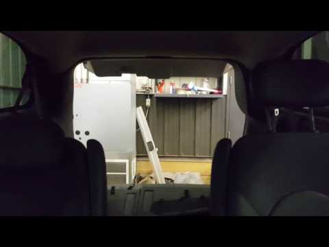 DB0071 - 2006 CHRYSLER TOWN & COUNTRY LMT - POWER LIFT GATE