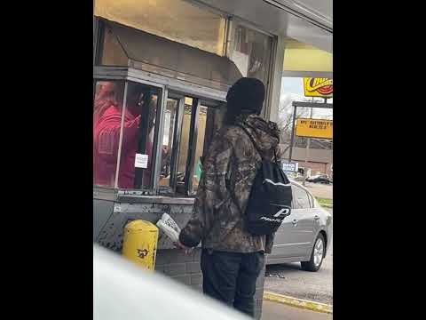 hood fight at fast food restaurant. #fyp #fypシ#rihannasuperbowl2023#viral