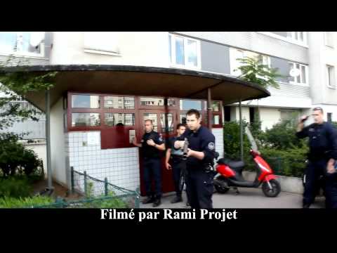 Intervention policière qui dérape en Seine Saint Denis (93) (Filmé par Rami Projet)