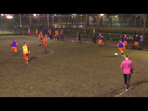 8 КХ 1-2 лига Мегас - Vega (1 тайм) часть2