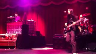 Thievery Corporation - &quot;Take My Soul&quot; - Brooklyn Bowl, Las Vegas 6-11-14
