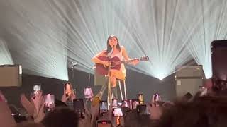 Beabadoobee - Coffee (Live in London 2022)