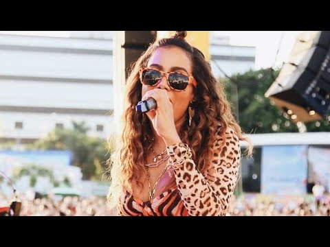 Anitta - Some Que Ele Vem Atrás (AO VIVO) no Ensaio da Anitta em SP