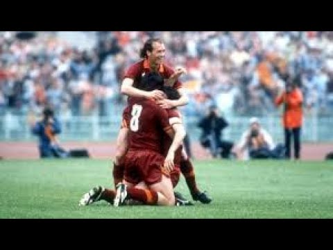 Paulo Roberto Falcão vs Juventus. 1983 Serie A. All touches & actions