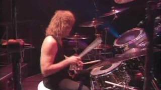 Scorpions - Rhythm Of Love (live)