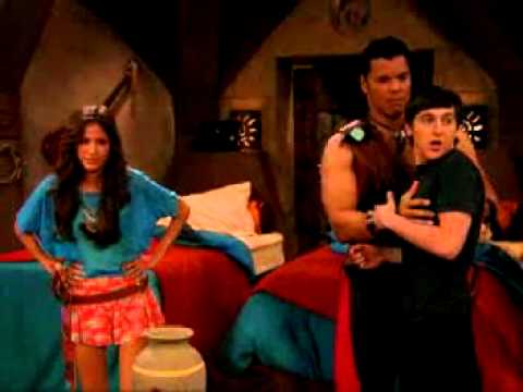 Sleepless in the Castle - Episode Clip - Pair of Kings - Disney XD Official