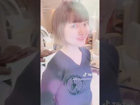 レッドインナーカラー