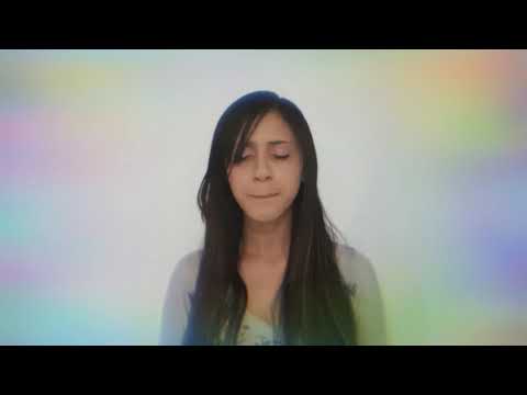 😭chorei ouvindo esse louvor muito lindo🙌🙏.  AQUIETA MInh'alma_ ministério Zoe-  (ESTER SANTOS).