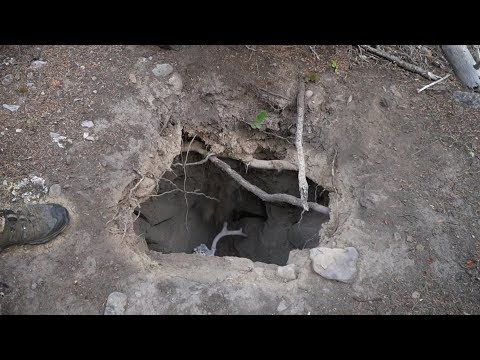 I FOUND A CHUPACABRA DEN - EP 13 - LAND OF THE FREE