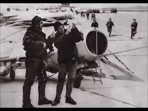 Vaçe Zela - Kenga e Aviatoreve (Song of the Aviators)