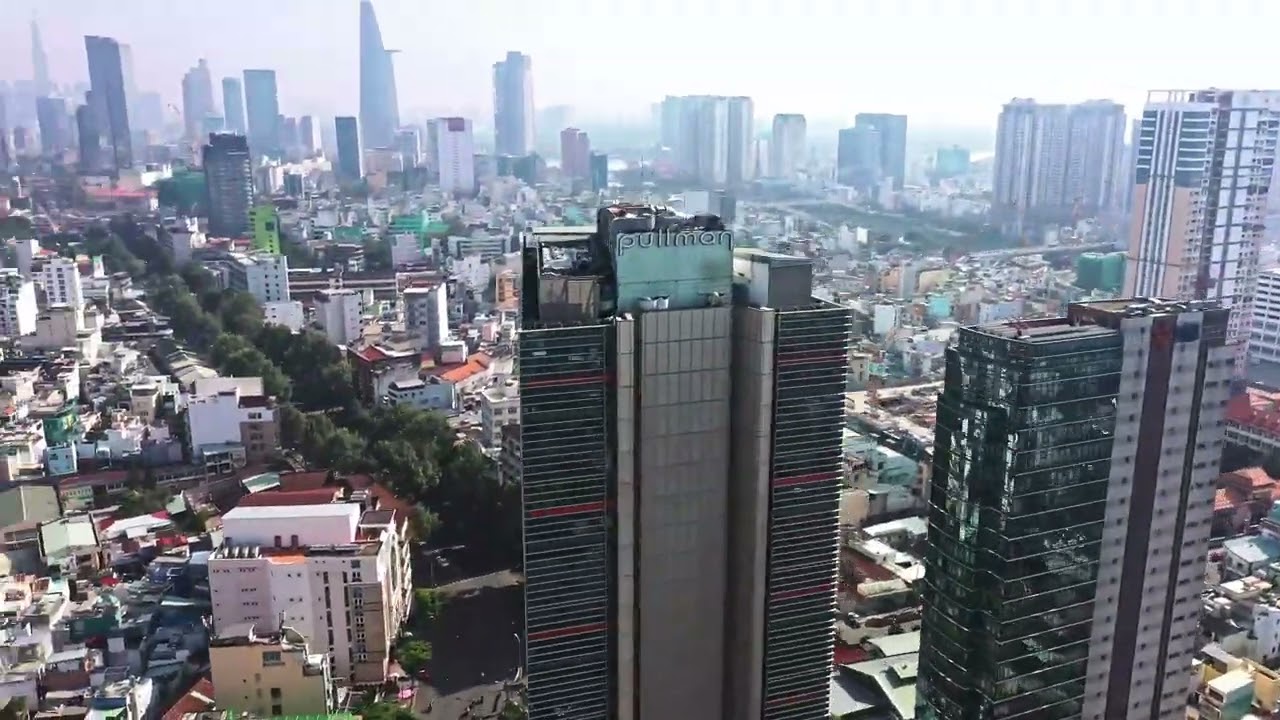 Vẻ đẹp Khách sạn 5 sao Pullman giữa lòng Sài Gòn