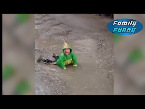 Funny Babies 😂Playing With Water & POOL FAILS 💦 Funniest Videos 2021