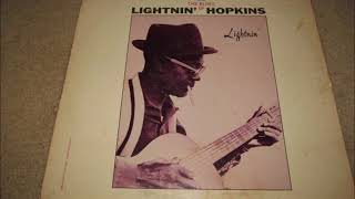 LIGHTNIN HOPKINS    walkin blues