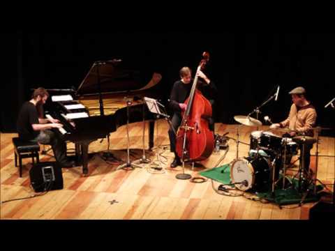 Jamie Saft Trio / The Underdog