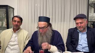 אנשים רגועים הגיעו לשורש נשמתם / החיים והמוות ביד הלשון / כל הקובע מקום לתפלתו