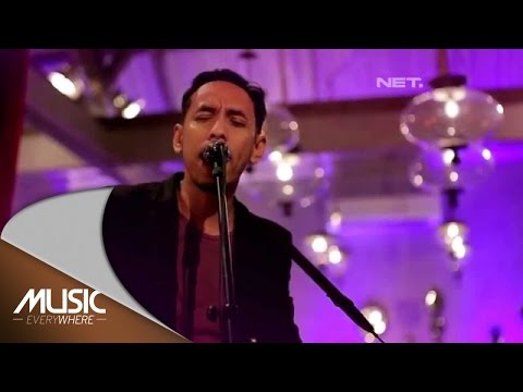 Pongki Barata - Ada Kamu Disini (Live at Music Everywhere) *