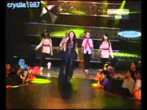 11/6/11 Konsert Kenangan AFNIL pt8 - Ika AF6
