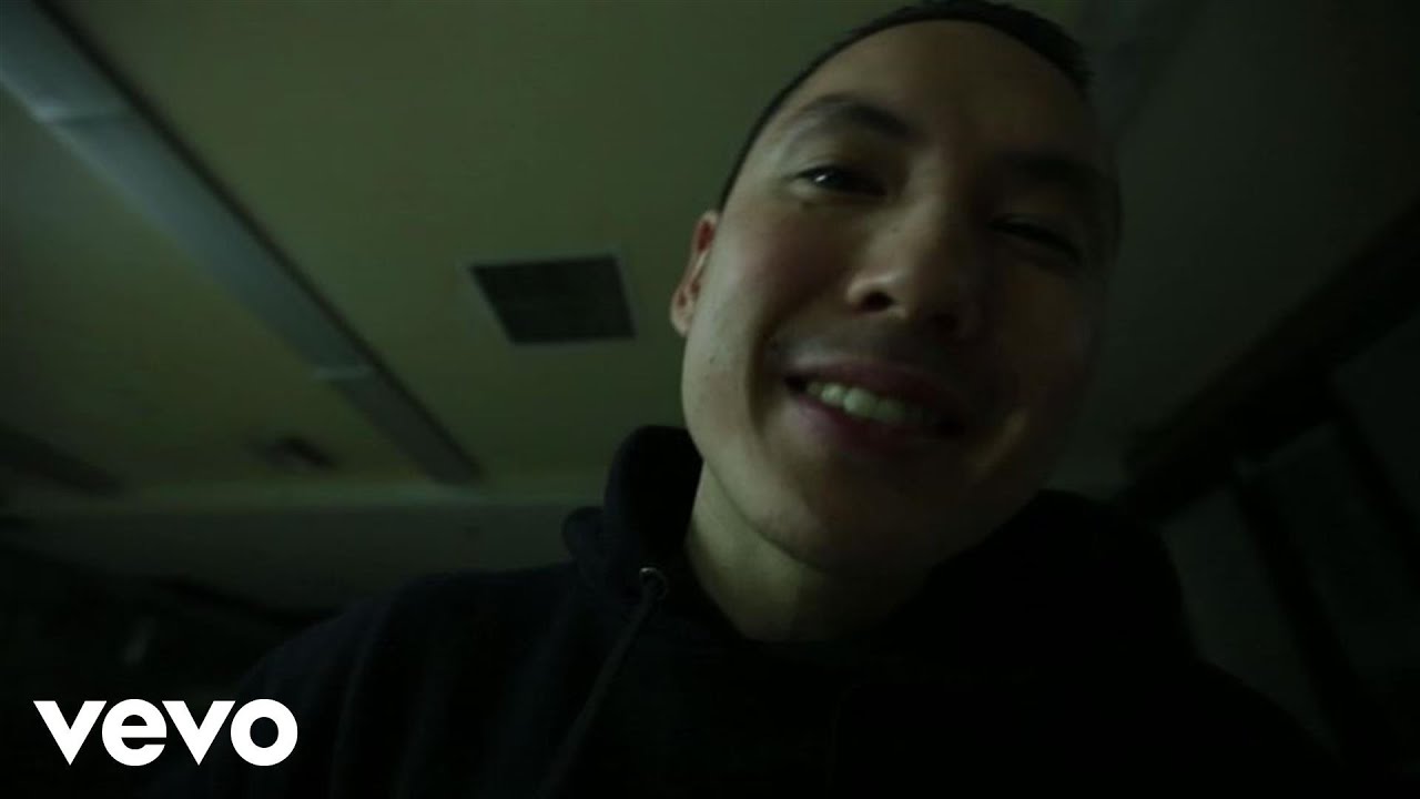 Far East Movement, Sidney Samson — Bang It To The Curb