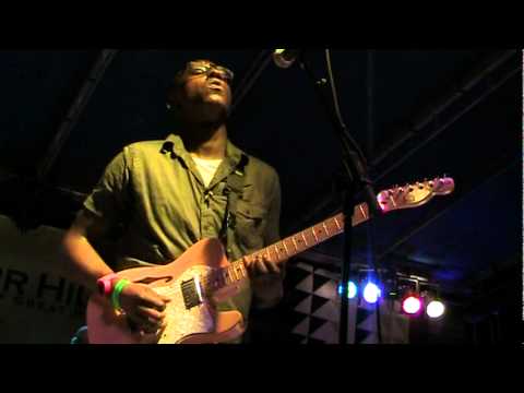 DJ Williams Projekt: "This World" live (Pro Audio)