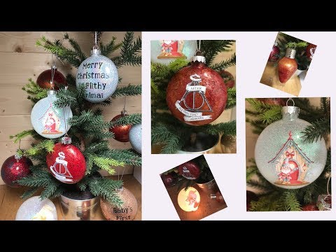 download lagu mp3 mp4 Christmas Baubles To Decorate, download lagu Christmas Baubles To Decorate gratis, unduh video klip Christmas Baubles To Decorate